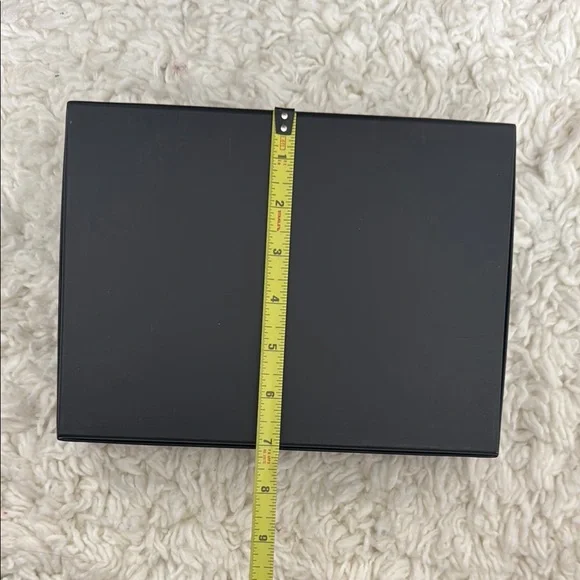 Versace Luxury Black Gift Box - Picture 3 of 3